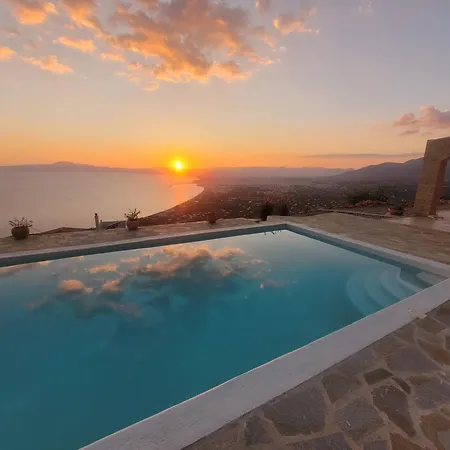 The Nest Villa